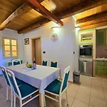 Ferienhaus House Biba *