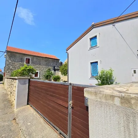 House Biba * Petrčane